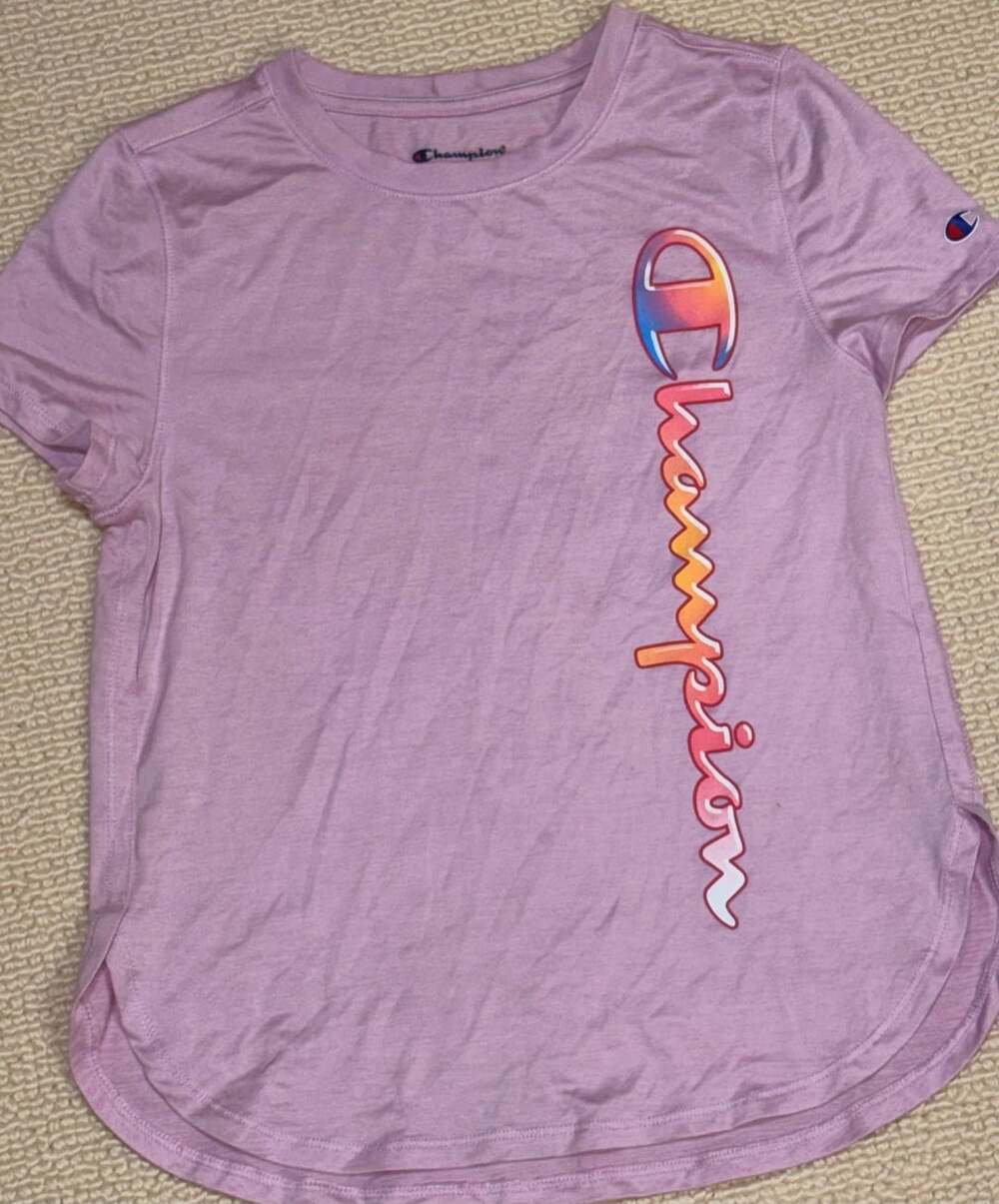 Champion Girls Graphic Logo Short Sleeve T-Shirt Size 10/12 Lavender